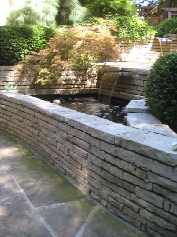 Ottawa Rustic Wallstone and Water Feature